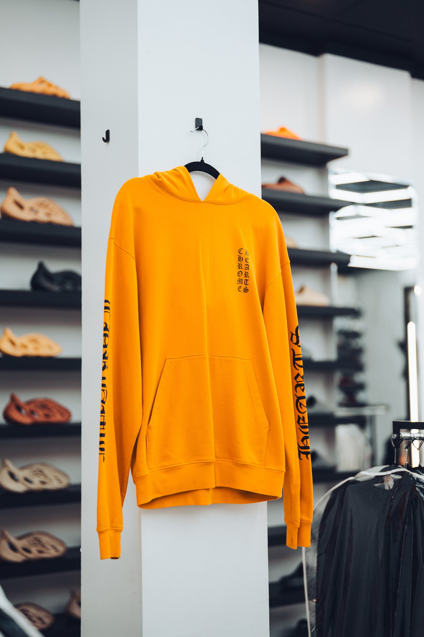 CHROMEHEARTS SCRIPT YELLOW HOODIE