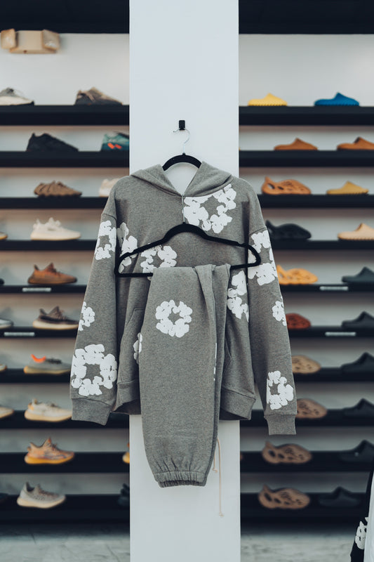 DENIM TEARS - THE COTTON WREATH GREY