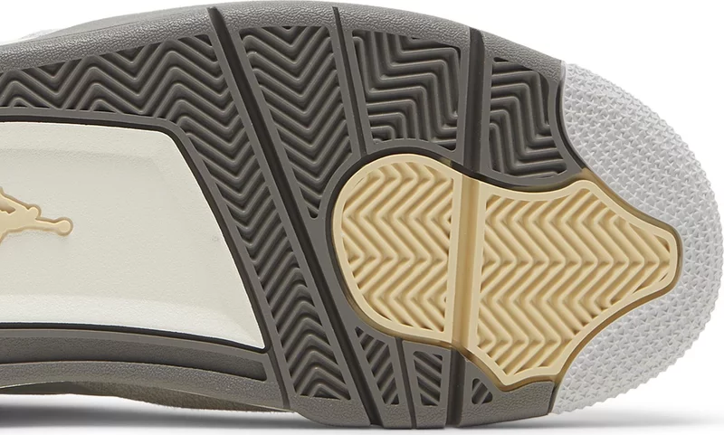 Nike Air Jordan 4 Retro 'Craft Photon Dust'