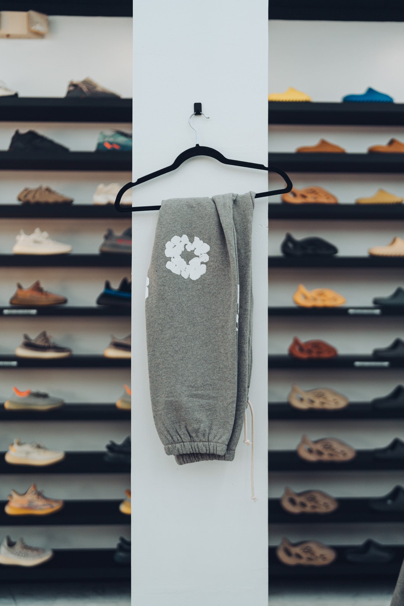 DENIM TEARS - THE COTTON WREATH GREY