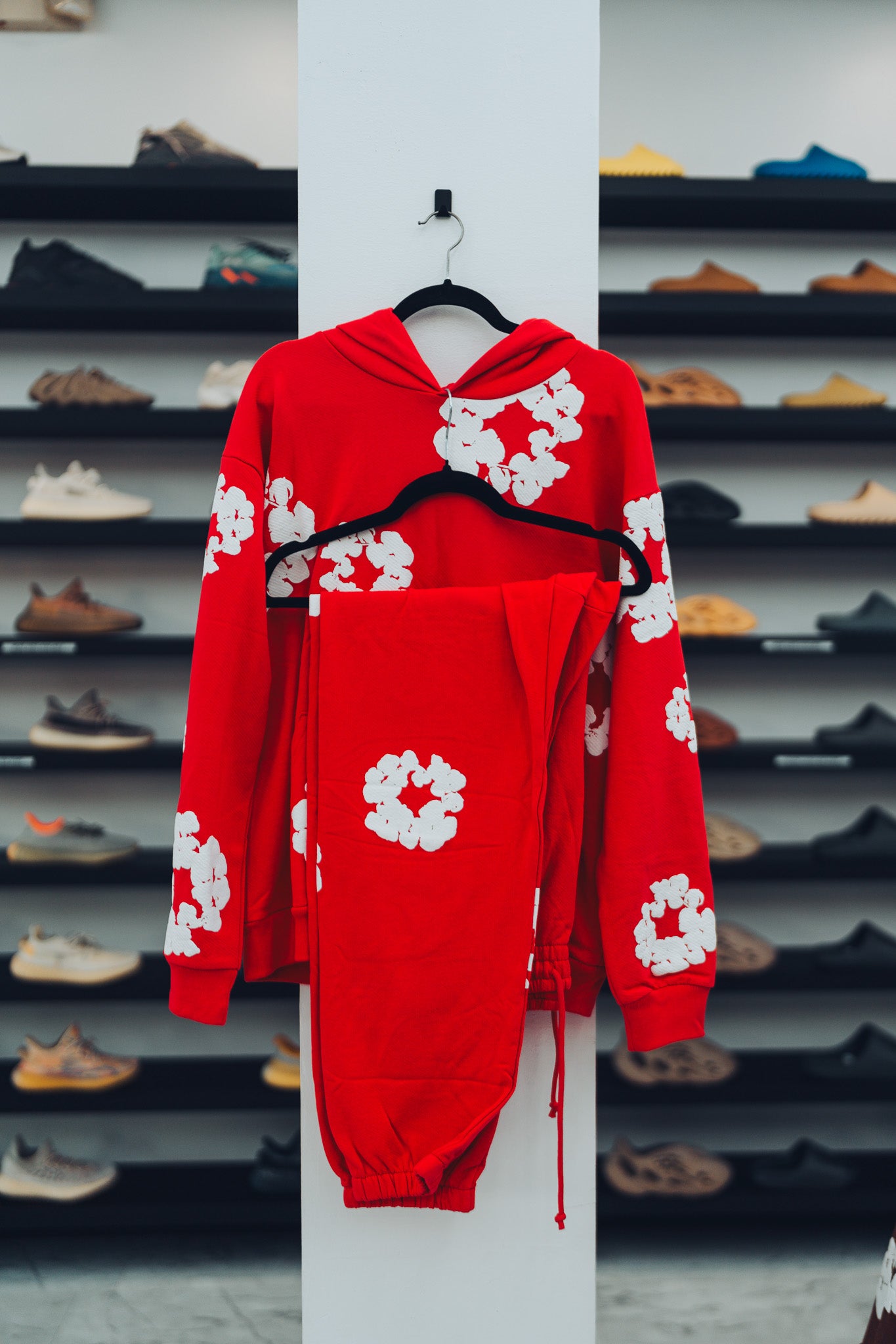 DENIM TEARS - THE COTTON WREATH RED