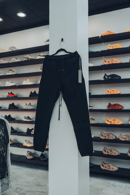 ESSENTIALS - STRECHED LIMO SWEATPANTS