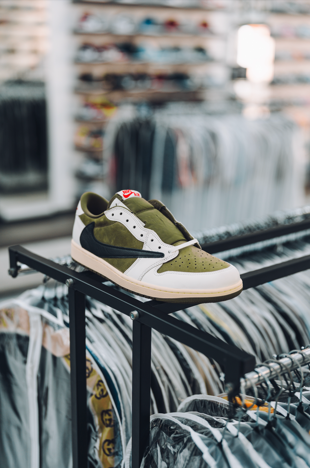 Jordan 1 Low Travis Scott - DOWNLOAD/ENTRY