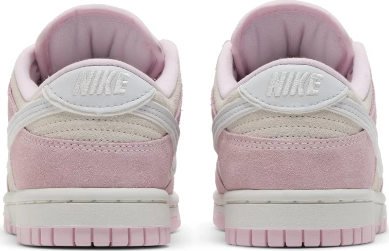 (WMNS) Nike Dunk Low LX 'Pink Foam' 