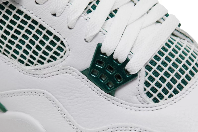 Air Jordan 4 Retro 'Oxidized Green'