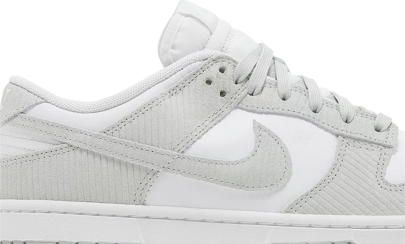 Wmns Dunk Low 'Light Silver Corduroy'