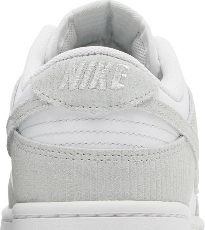 Wmns Dunk Low 'Light Silver Corduroy'