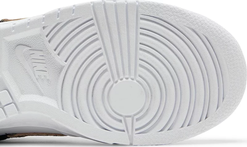 Wmns Dunk Low SE 'Primal White'