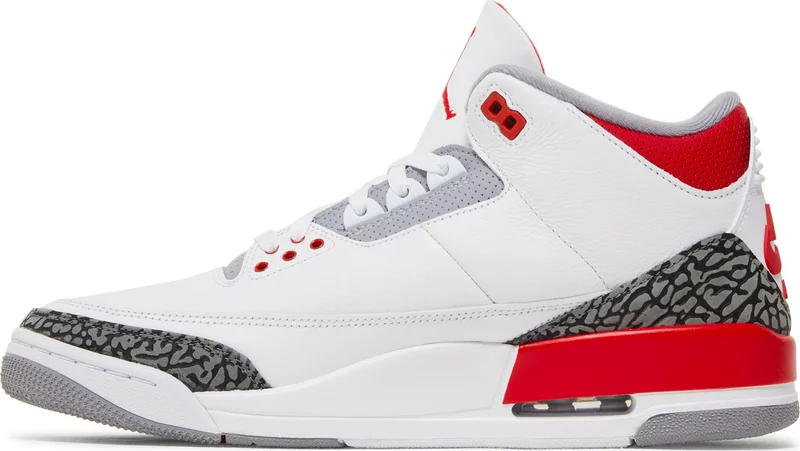 Air Jordan 3 Retro 'Fire Red' 2022 