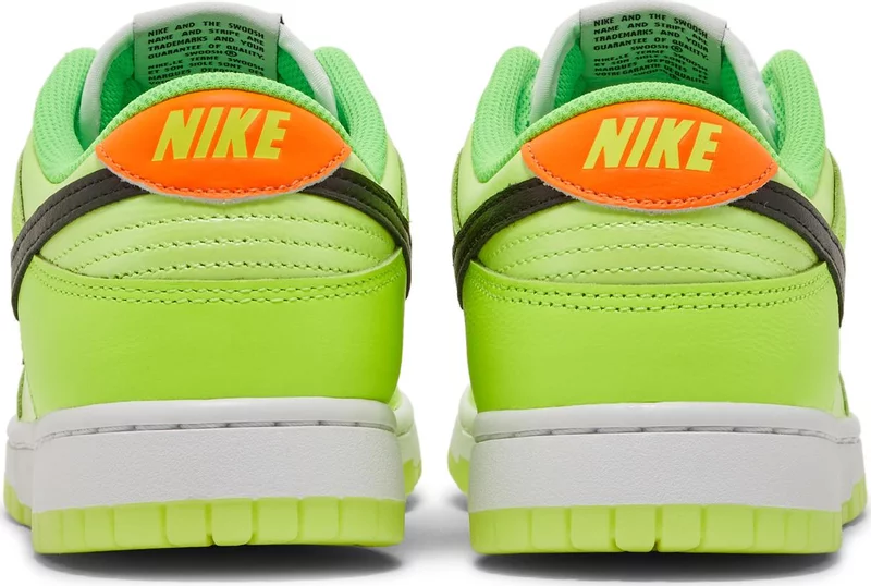 Dunk Low SE 'Volt'