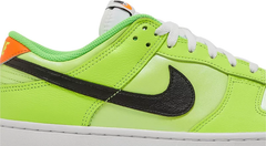 Dunk Low SE 'Volt'