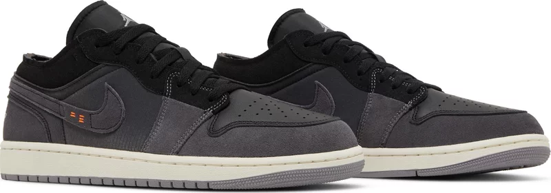 Air Jordan 1 Low SE Craft 'Inside Out - Black'