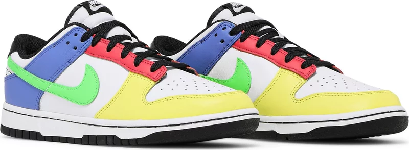 (WMNS) Nike Dunk Low 'Green Strike' 