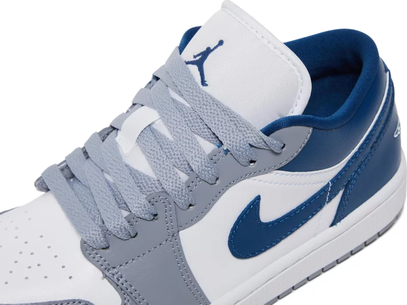 (WMNS) Nike Air Jordan 1 Low 'Stealth French Blue'