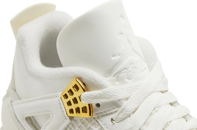 Wmns Air Jordan 4 Retro 'Metallic Gold'