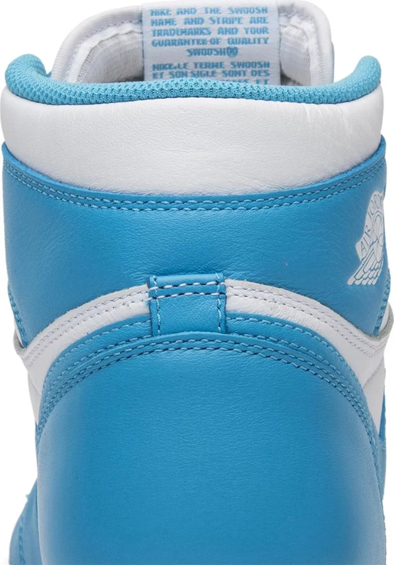 Air Jordan 1 Retro High OG 'UNC'