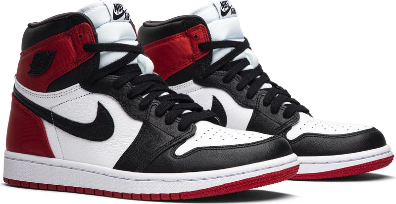 Wmns Air Jordan 1 Retro High 'Satin Black Toe'